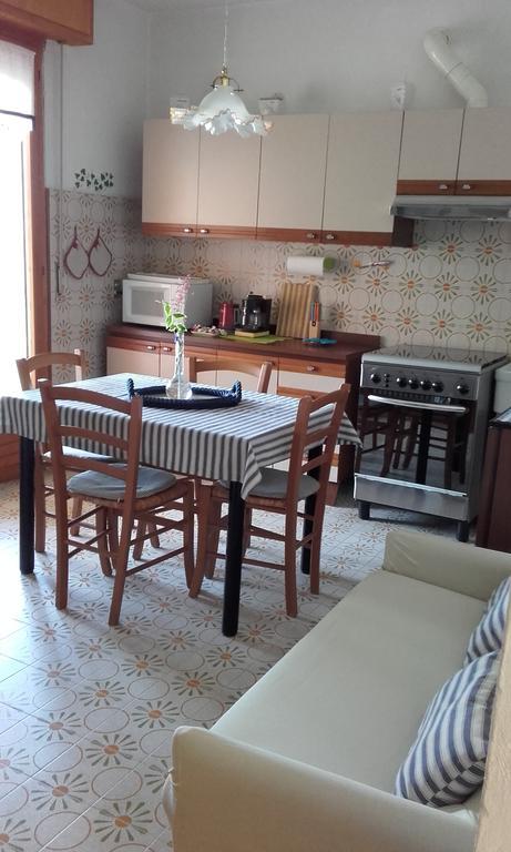 Casa Palmira Lägenhet Brenzone sul Garda Exteriör bild