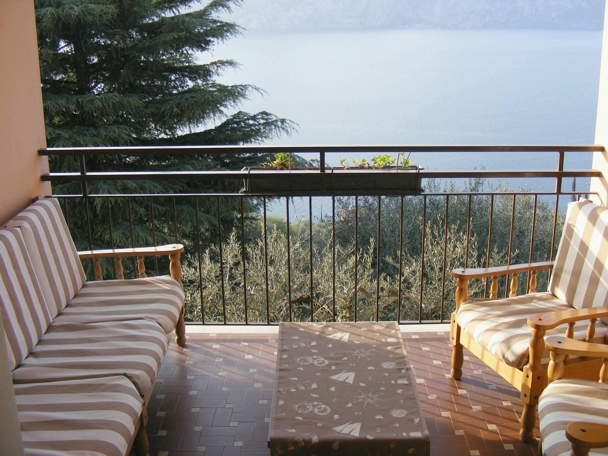 Casa Palmira Lägenhet Brenzone sul Garda Exteriör bild